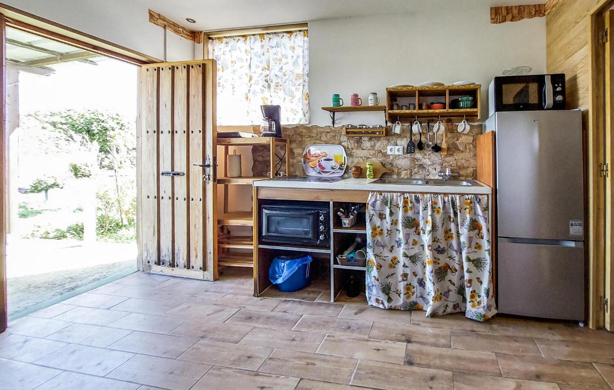 Lovely Home In Puerto Real With Wifi Extérieur photo